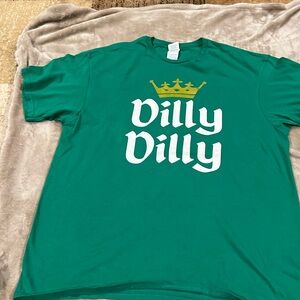 Men’s size extra large, dilly, dilly green T-shirt